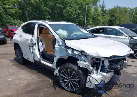 2025 Lexus Nx 350H Premium z USA, uszkodzony, nr VIN JTJGKCEZXS5024049